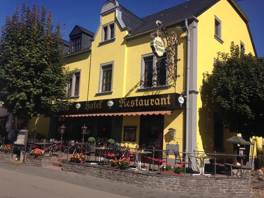 Hotel Herres Alte Metzgerei Leiwen Buitenkant foto